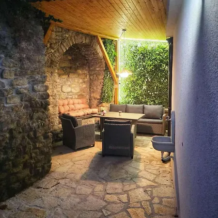 Charshiq Σπίτι διακοπών Βελίκο Τίρνοβο